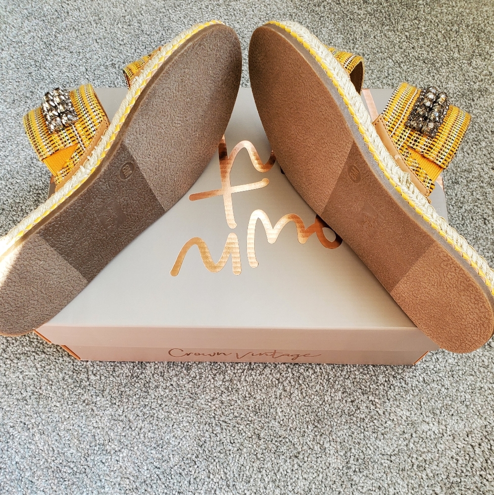 Crown vintage rhinestone slip on espadrilles, 8, yellow/ orange - Picture 12 of 12